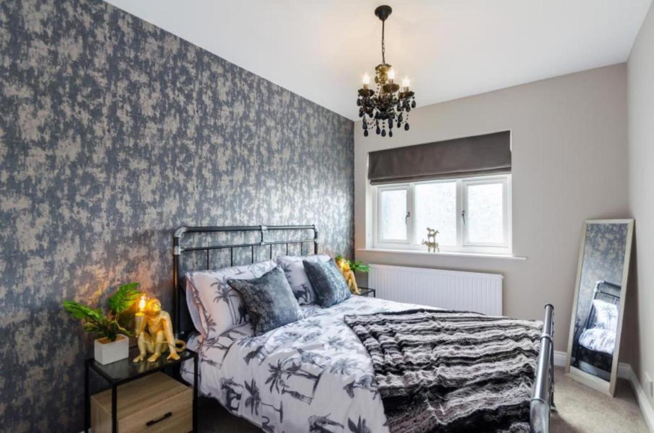 Time Is Now! Beautiful Apartment In يورك المظهر الخارجي الصورة