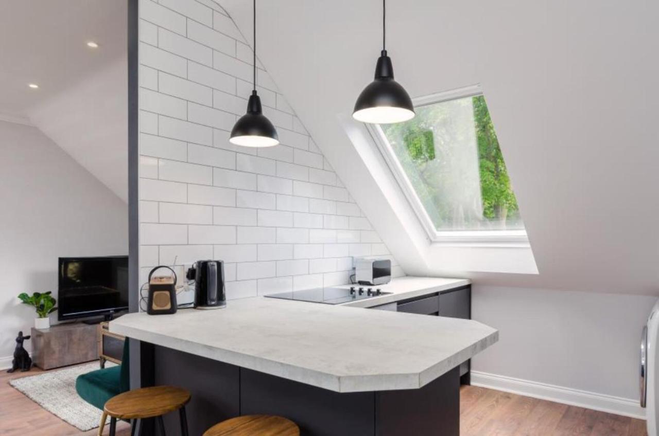 Time Is Now! Beautiful Apartment In يورك المظهر الخارجي الصورة