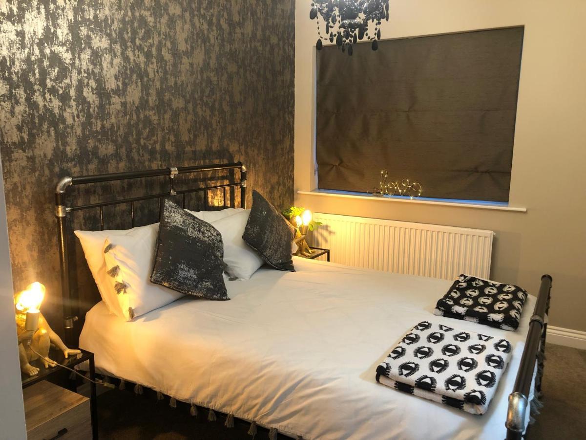 Time Is Now! Beautiful Apartment In يورك المظهر الخارجي الصورة