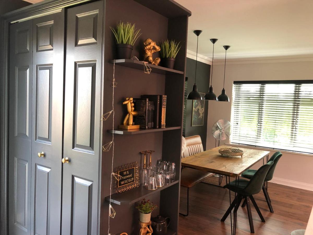 Time Is Now! Beautiful Apartment In يورك المظهر الخارجي الصورة